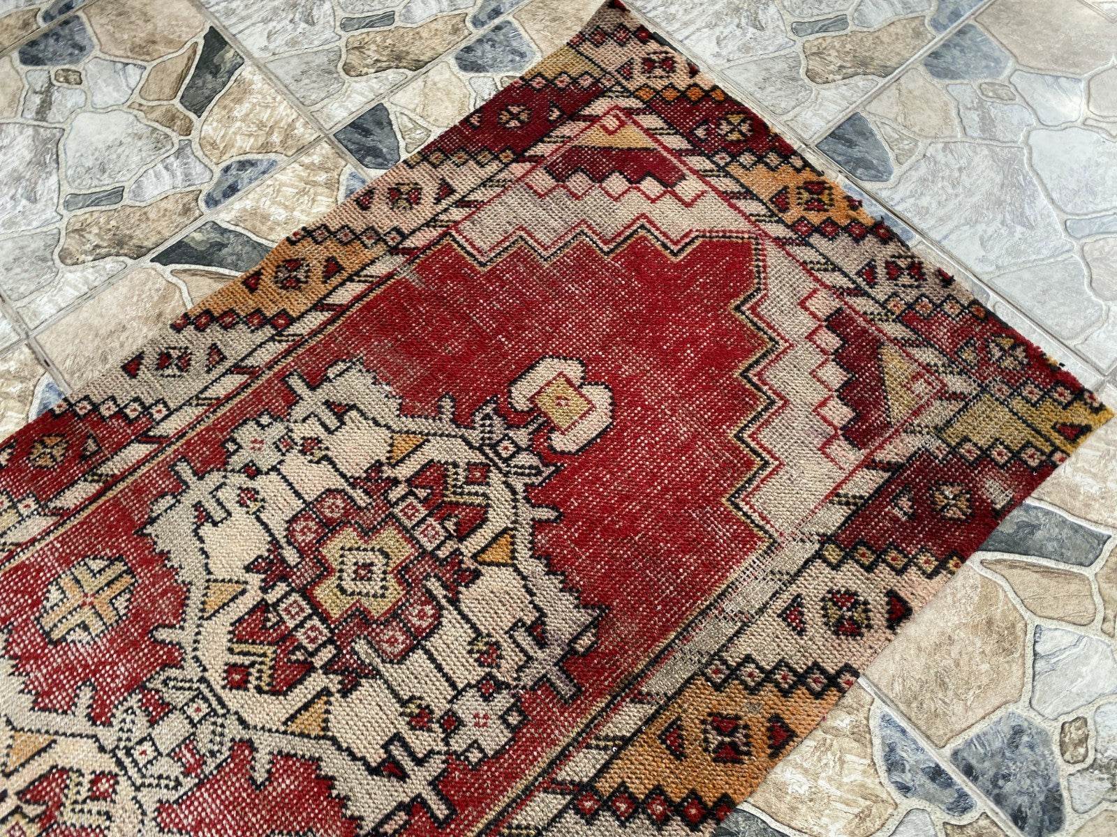 Vintage Rug | Wool Runner Antique Farmhouse Anatolian Handmade Turkish Rug 2x7ft