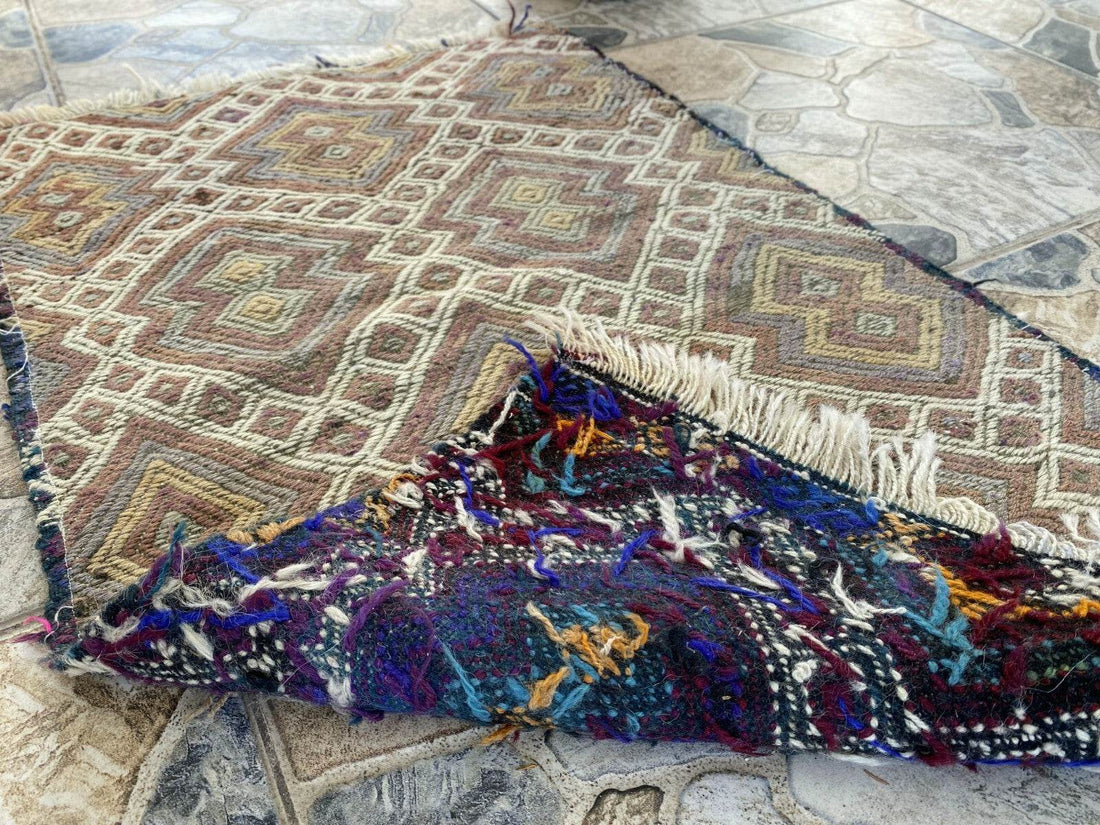 Vintage Wool Kilim Rug | Handmade Tribal Turkish Cecim, Small Farmhouse 1.9x2.9