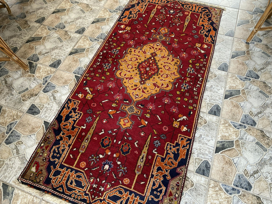 Vintage Turkish Runner Rug | 3.2 x 7.0 ft | Traditional Geometric Runner