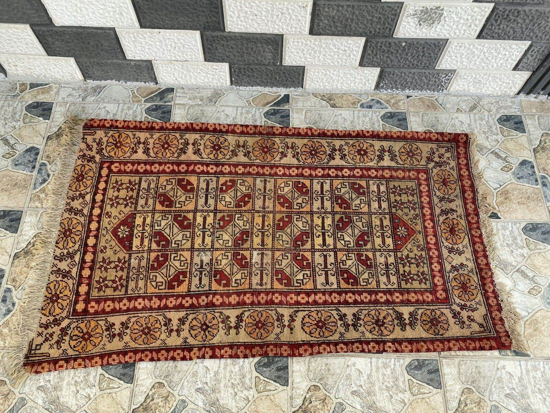 Pre 1920’s ANTIQUE ARMENIAN AREA RUG GEOMETRIC TRIBAL FARMHOUSE VINTAGE CARPET