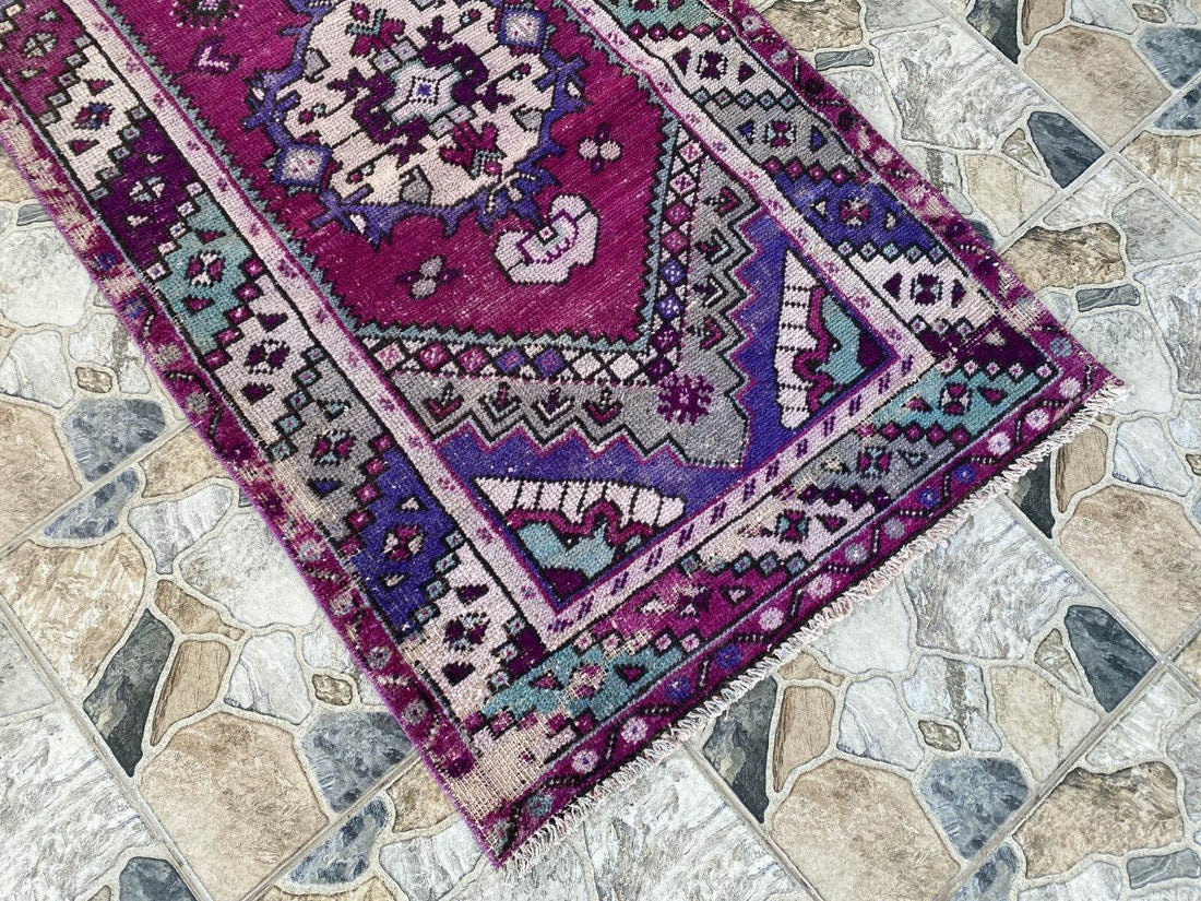 Geometric Turkish Vintage Rug,Farmhouse Handmade Anatolian Runner Rug 2.9x9.4 ft