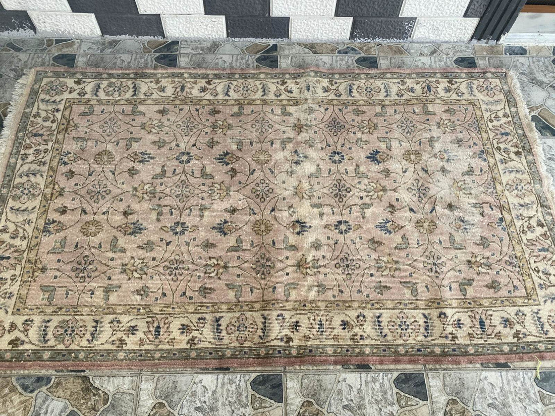 Turkish Vintage Rug | Antique Farmhouse Tribal Handmade Wool Carpet 4.1x6.9 ft