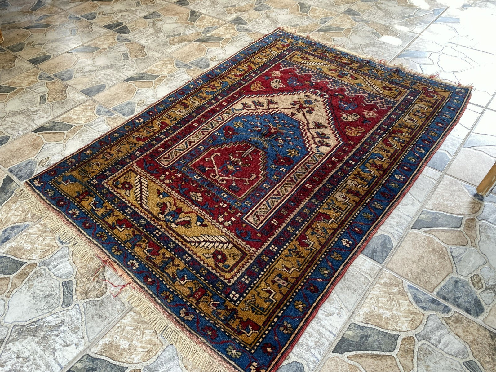 Vintage Hand-Knotted Turkish Area Rug | 3.4 x 4.7 ft | Classic Red Medallion Rug