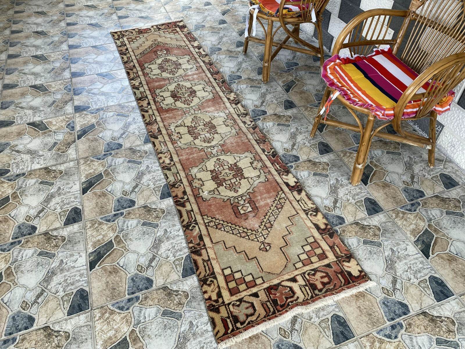 Vintage Rug | Wool Runner Antique Farmhouse Anatolian Handmade Turkish Rug 2x9ft