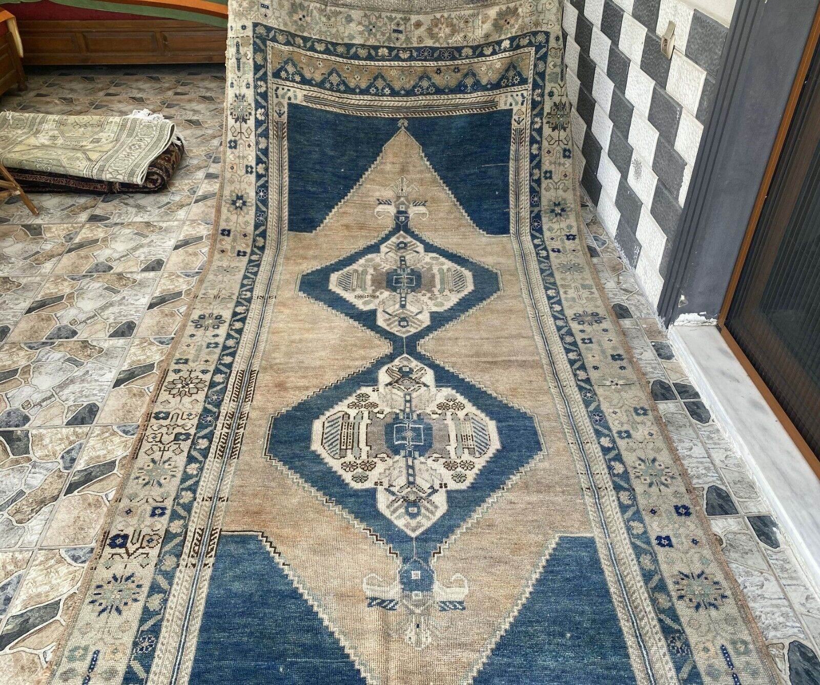 Vintage Turkish Rug | Farmhouse Handmade Wool Farmhouse Carpet Antique 5x11 ft