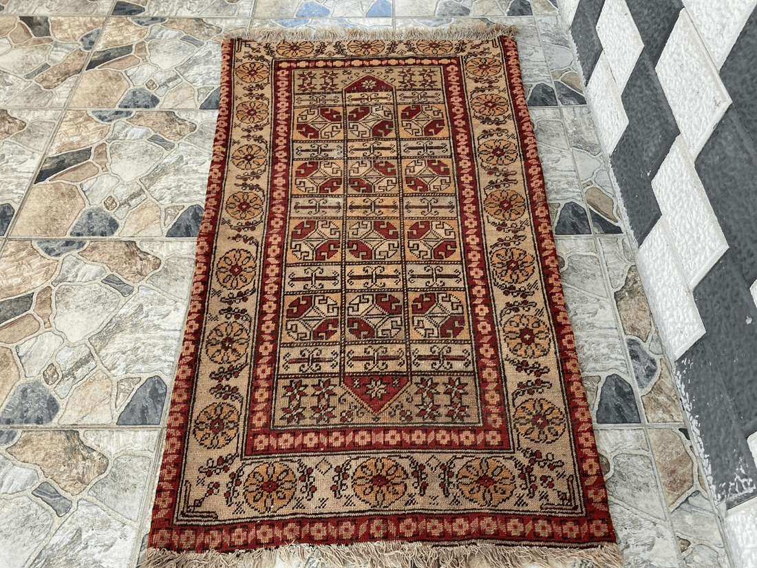 Pre 1920’s ANTIQUE ARMENIAN AREA RUG GEOMETRIC TRIBAL FARMHOUSE VINTAGE CARPET