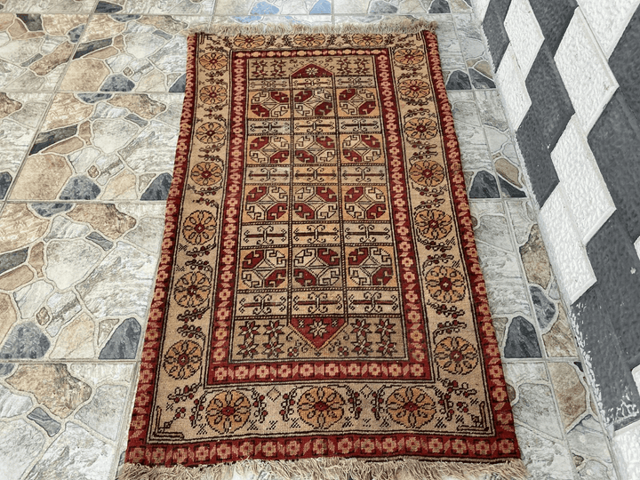 Pre 1920’s ANTIQUE ARMENIAN AREA RUG GEOMETRIC TRIBAL FARMHOUSE VINTAGE CARPET