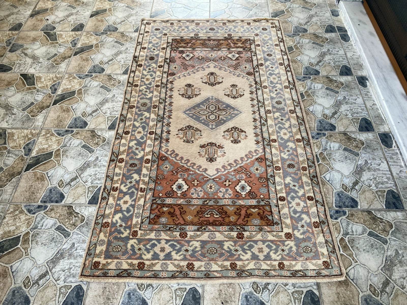 Vintage Kula Area Rug | 3.4 x 6.0 ft Hand-Knotted Wool Antique Farmhouse Carpet