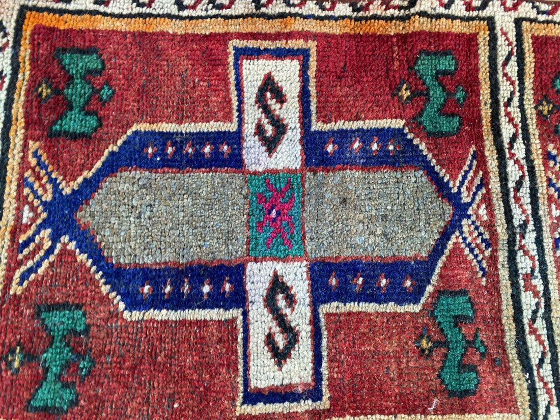 Vintage Turkish Tribal Rug | 1.6 x 3.4 ft | Handmade Wool Anatolian Small Carpet