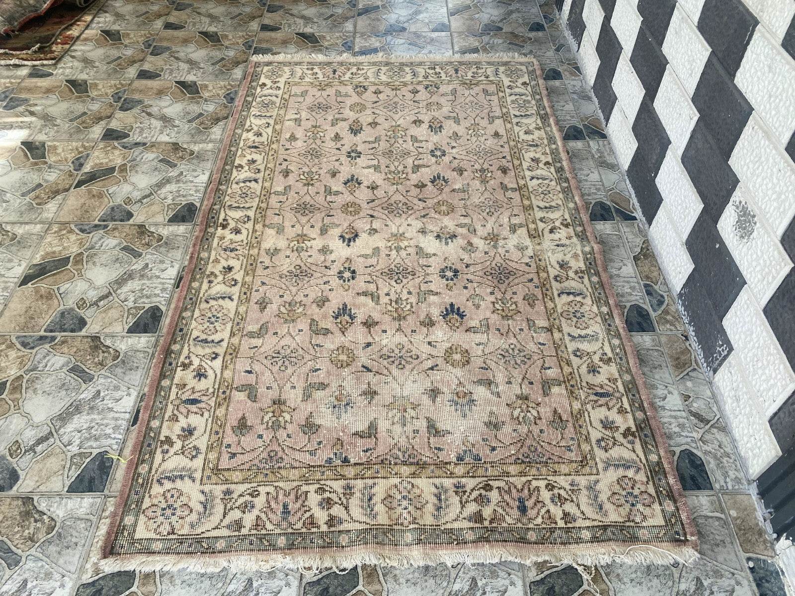 Turkish Vintage Rug | Antique Farmhouse Tribal Handmade Wool Carpet 4.1x6.9 ft