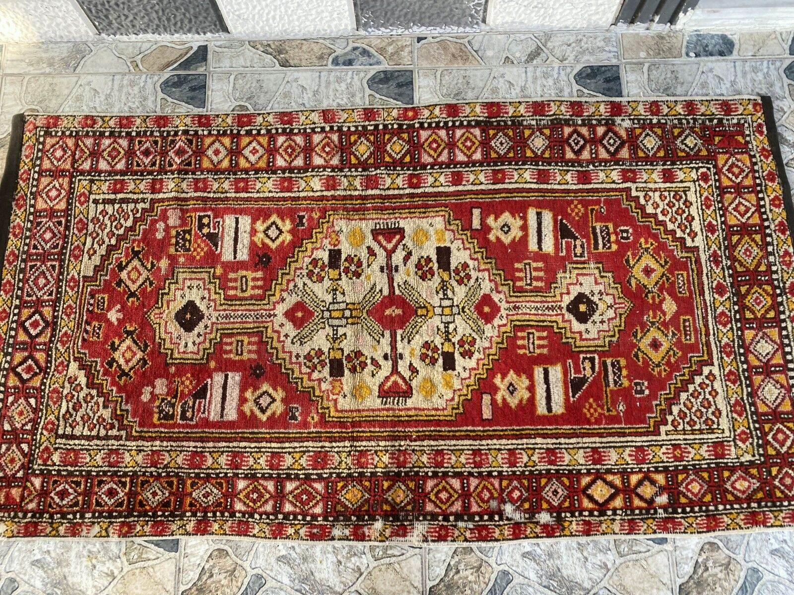 Vintage Oushak Turkish Rug, Antique Tribal Handmade Wool Farmhouse 1950s 2.8x5.3