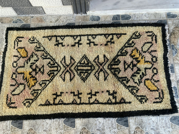 Geometric Kurdish Vintage Rug | Hand-Knotted Wool Area Oushak Carpet 2'10"x5'0"