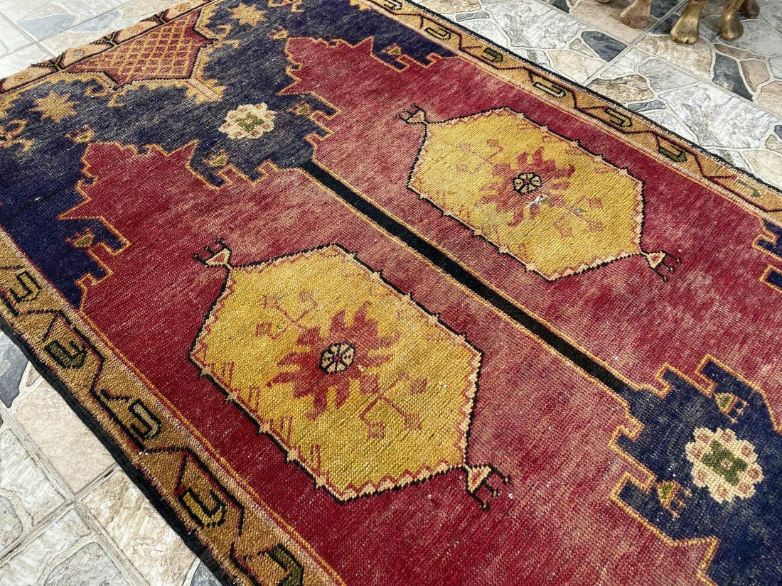 Vintage Turkish Rug | 3.5 x 5.8 ft Hand-Knotted Wool Geometric Anatolian Tribal