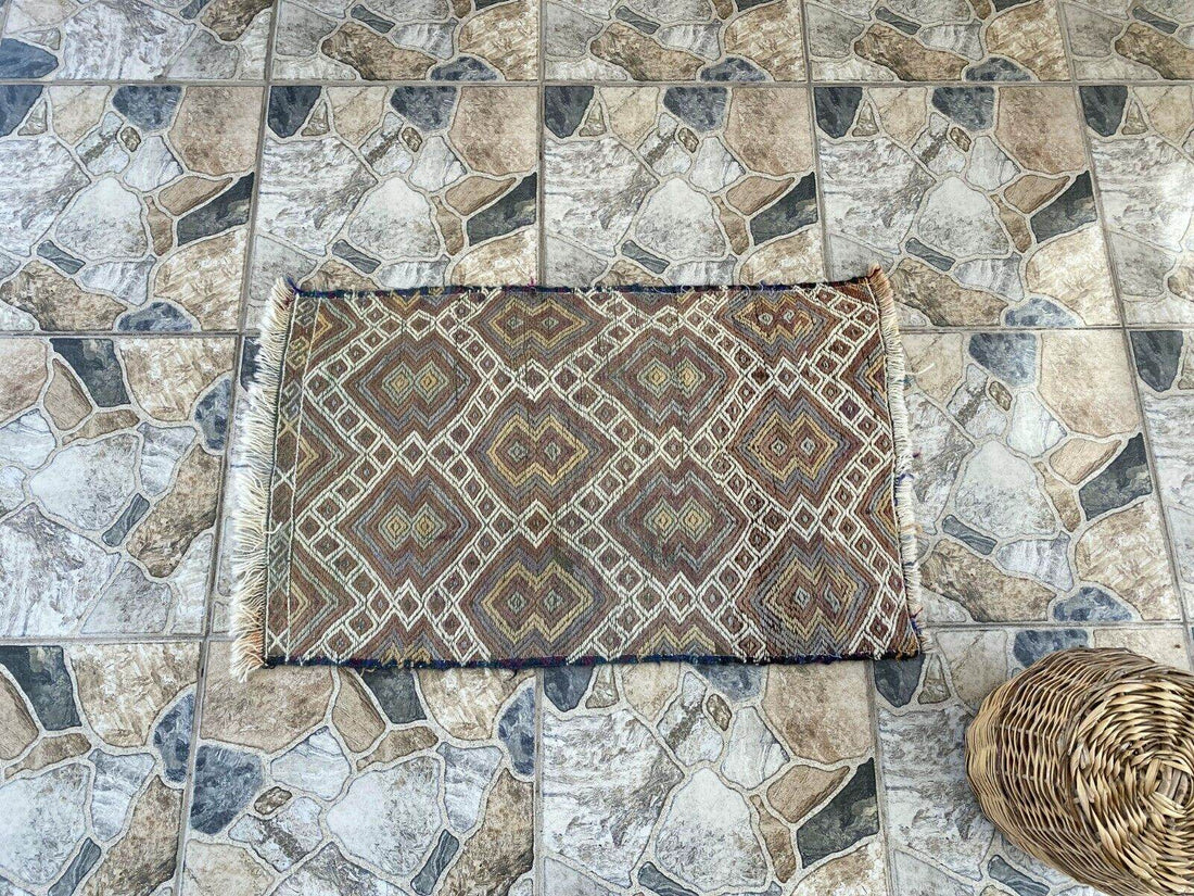 Vintage Wool Kilim Rug | Handmade Tribal Turkish Cecim, Small Farmhouse 1.9x2.9