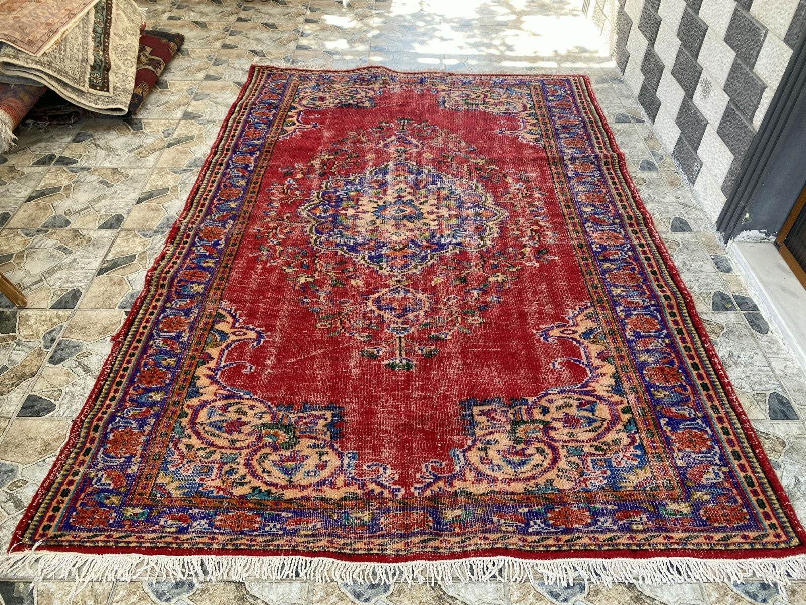Large Vintage Wool Rug | 6.1 x 9.2 ft Faded Anatolian Carpet Hand-Knotted Carpet