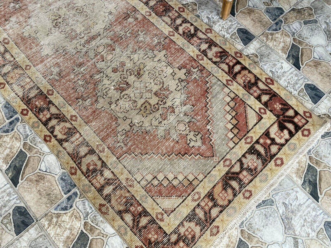 Vintage Runner Rug | Antique Wool Bohemian Anatolian Handmade Turkish 3.2x9.4ft