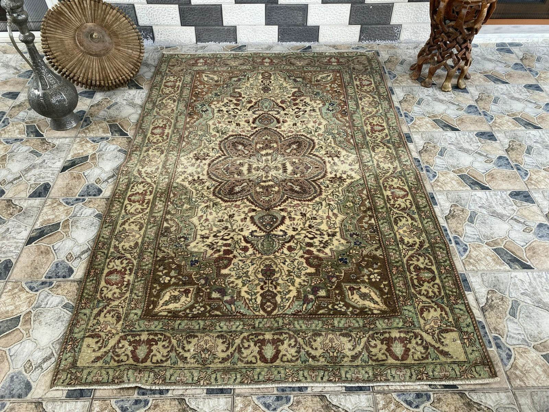 Vintage Turkish Rug,Geometric Farmhouse Antique Anatolian Village Rug 4.8x7.2 Ft