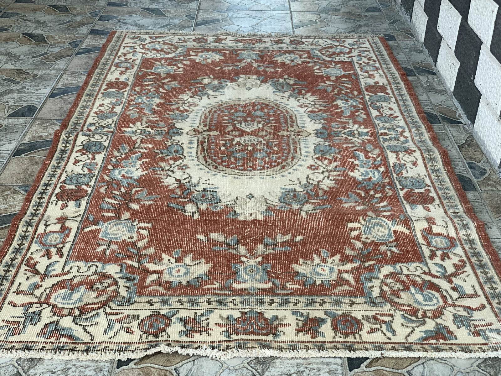 Turkish Vintage Geometric Rug,Farmhouse Vintage Anatolian Village Rug 3.9x6.9 ft