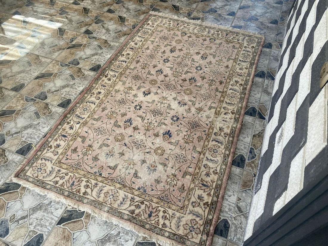 Turkish Vintage Rug | Antique Farmhouse Tribal Handmade Wool Carpet 4.1x6.9 ft