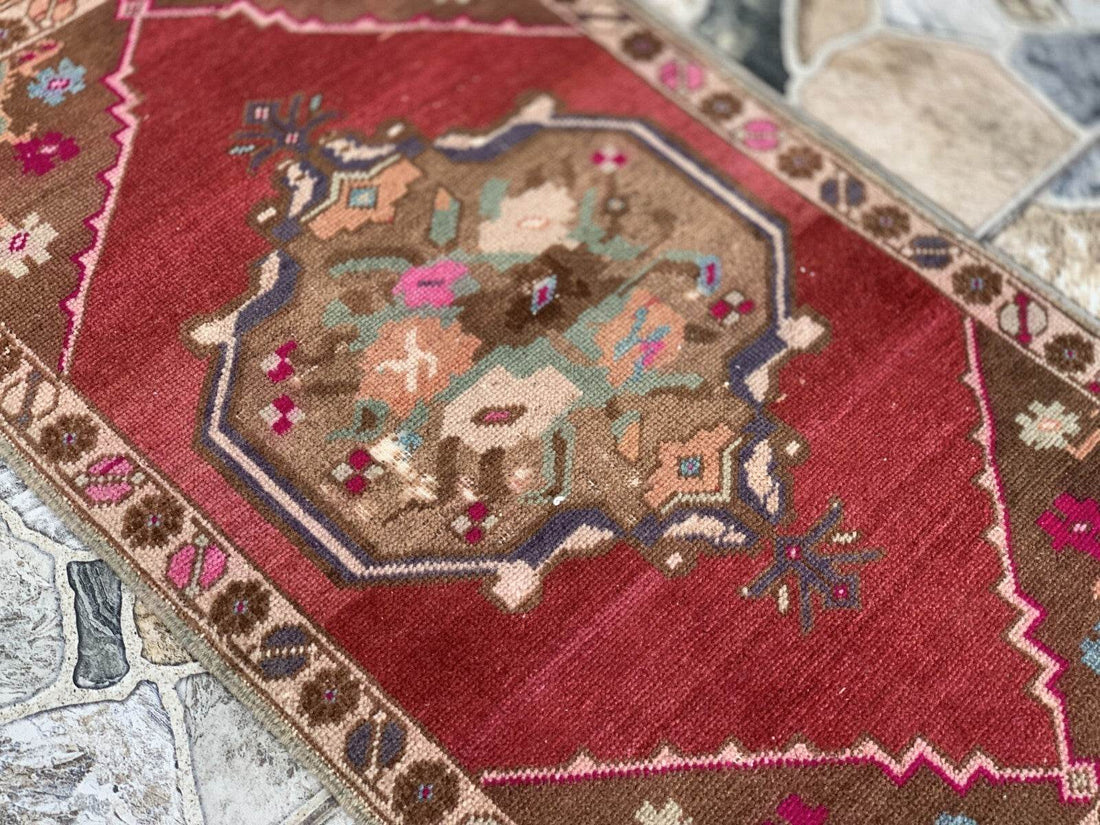 Vintage Turkish Oushak Rug, Geometric Farmhouse Antique Anatolian Rug 1.8x3.4ft