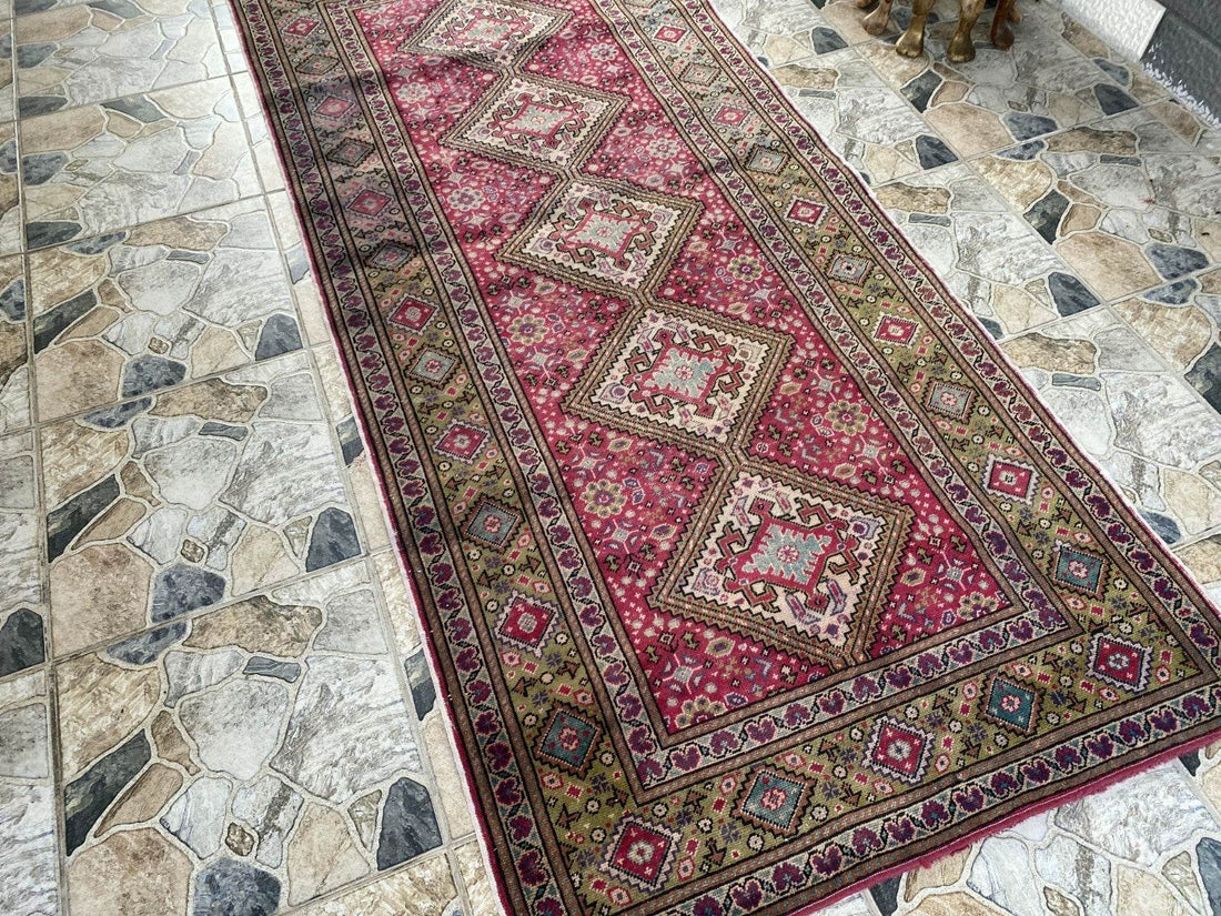 Vintage Turkish Rug 3.5 x 7.9 ft – Hand-Knotted Wool Rug, Area Anatolian Carpet