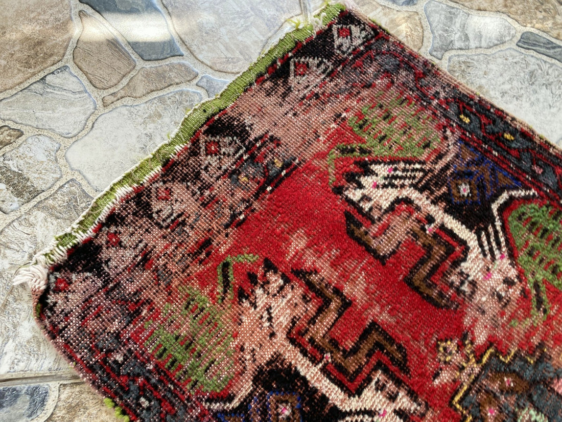 Vintage Turkish Small Rug | 1.6 x 3.3 ft Hand-Knotted Wool | Red Geometric Mat