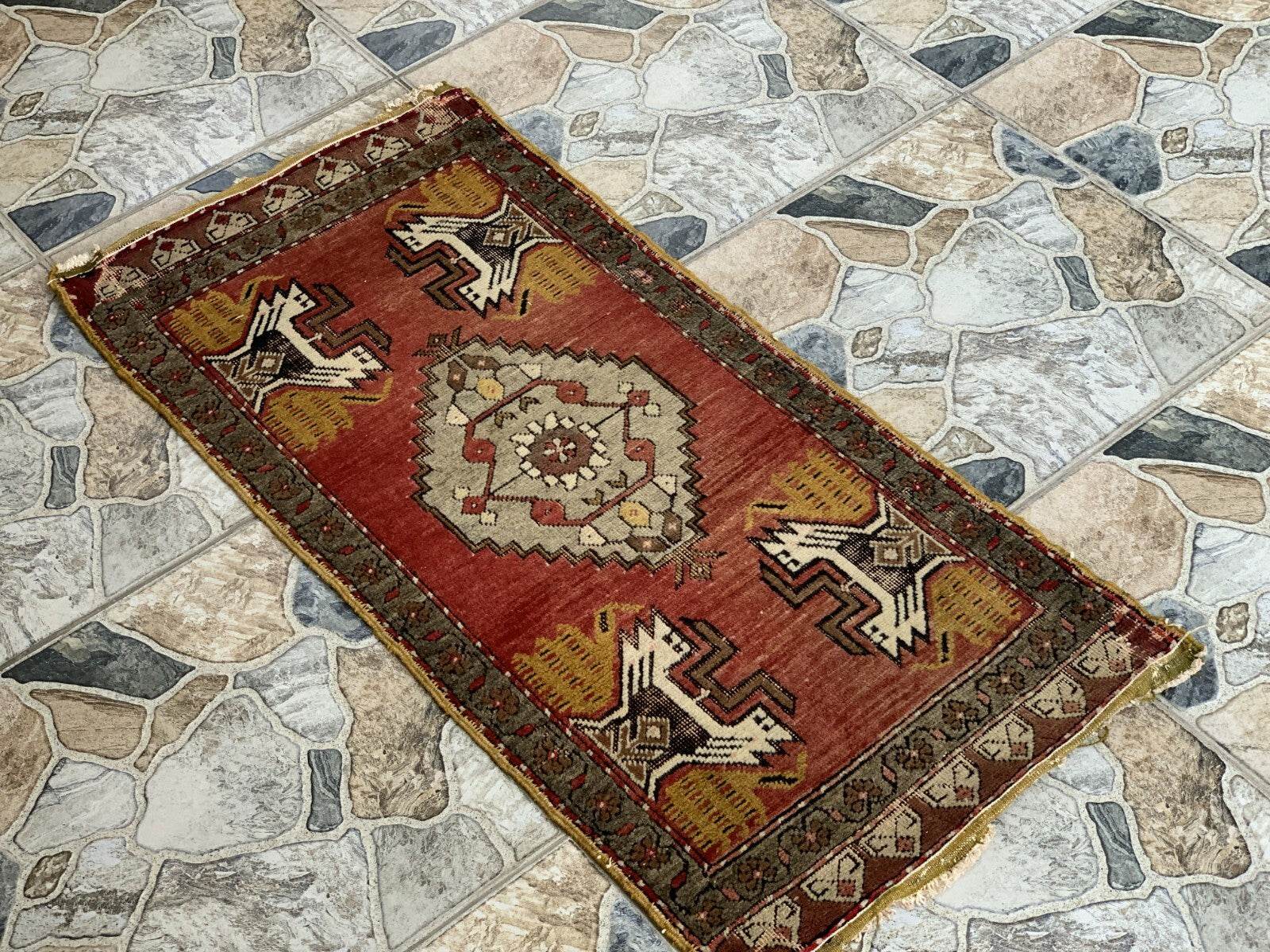 Turkish Vintage Small Oushak Rug, Wool Farmhouse Handmade Geometric Rug, 1.7x3.4