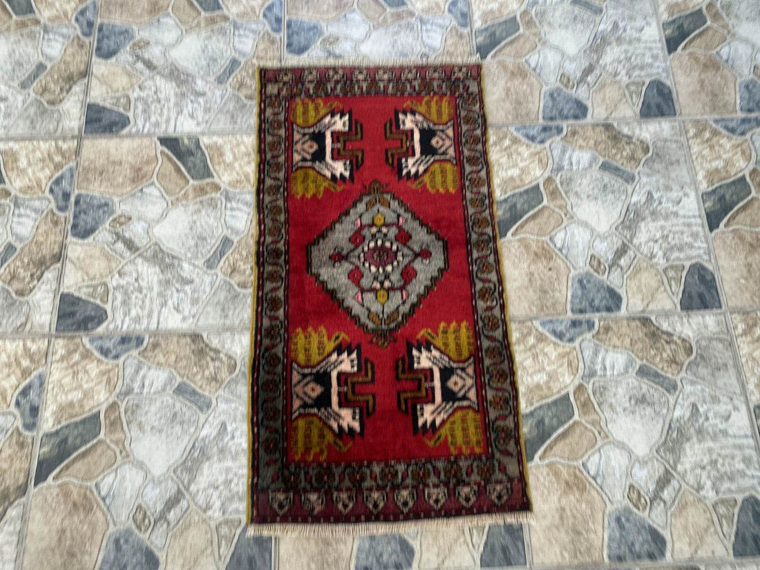 Vintage Rug | AntiqueWool Farmhouse Anatolian Handmade Turkish Small 1.7x3.5ft