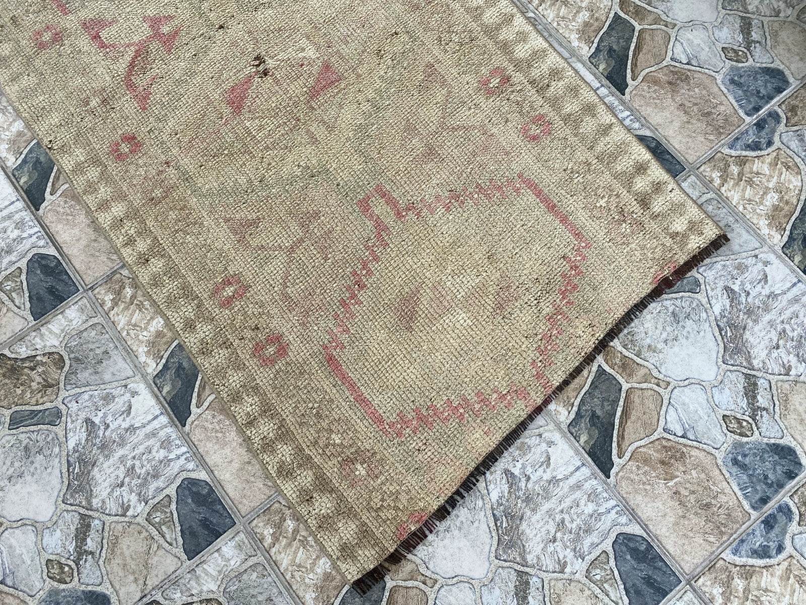 Vintage Rug | Wool Runner Antique Farmhouse Anatolian Handmade Turkish Rug 2x6ft