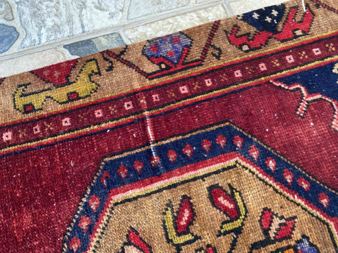 Vintage Anatolian Area Rug | 2.9x7.7 ft Handwoven Wool Antique Farmhouse Carpet