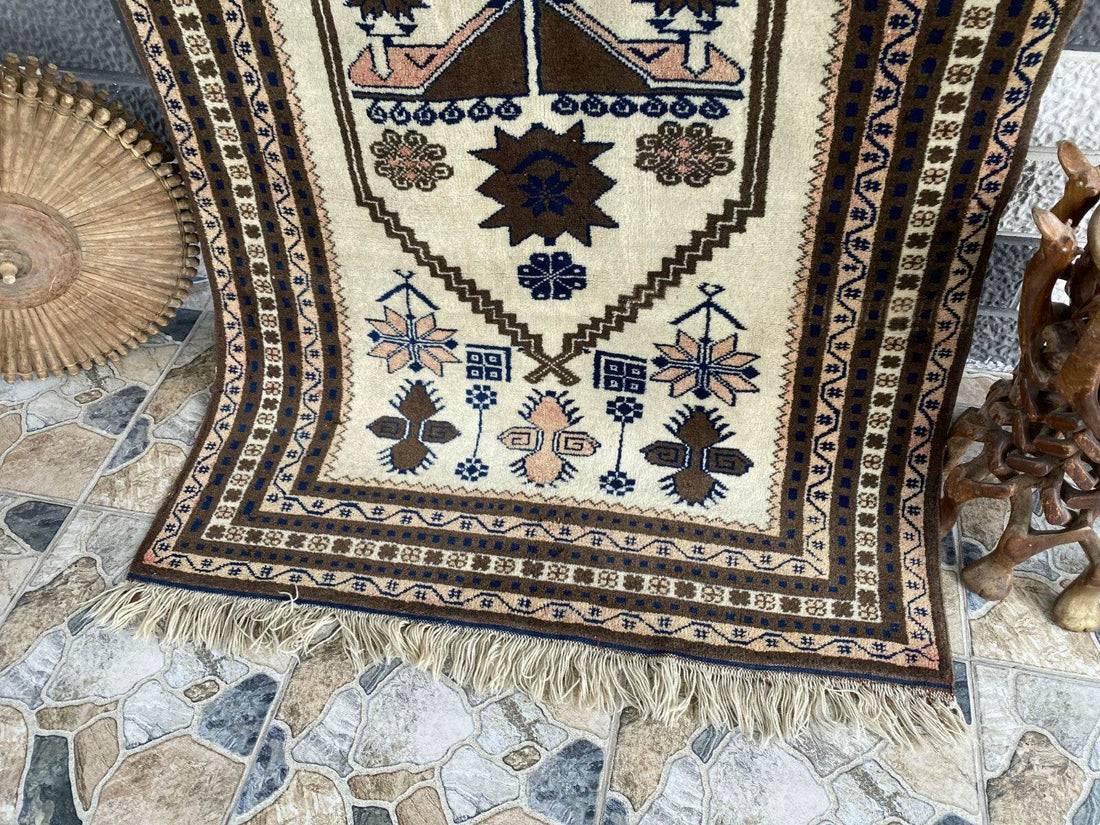 Vintage Turkish Oushak Rug, 4 x 7 ft Handmade Wool Antique Tribal Area Rug