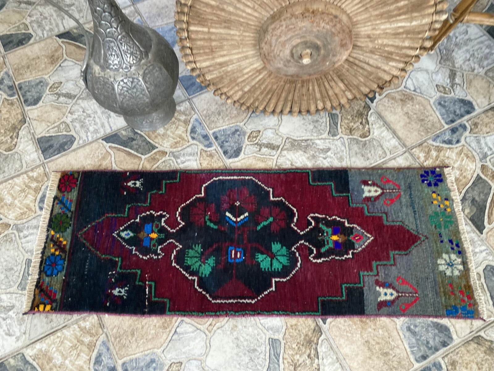 1.2x3.4 ft Anatolian Medallion Runner - Vintage Farmhouse Hand-Knotted Wool Rug