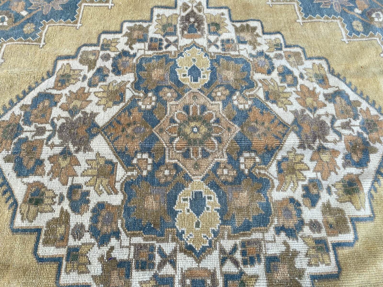 Vintage Turkish Oushak Rug | Anatolian Antique Taspinar Hand-Knotted Wool 1960s 6x8 ft