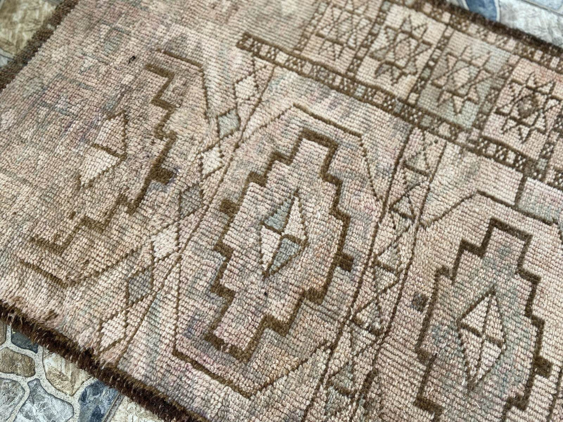 Vintage Kurdish Herki Rug | 1960s Brown Anatolian Hand-Knotted Wool Runner Rug