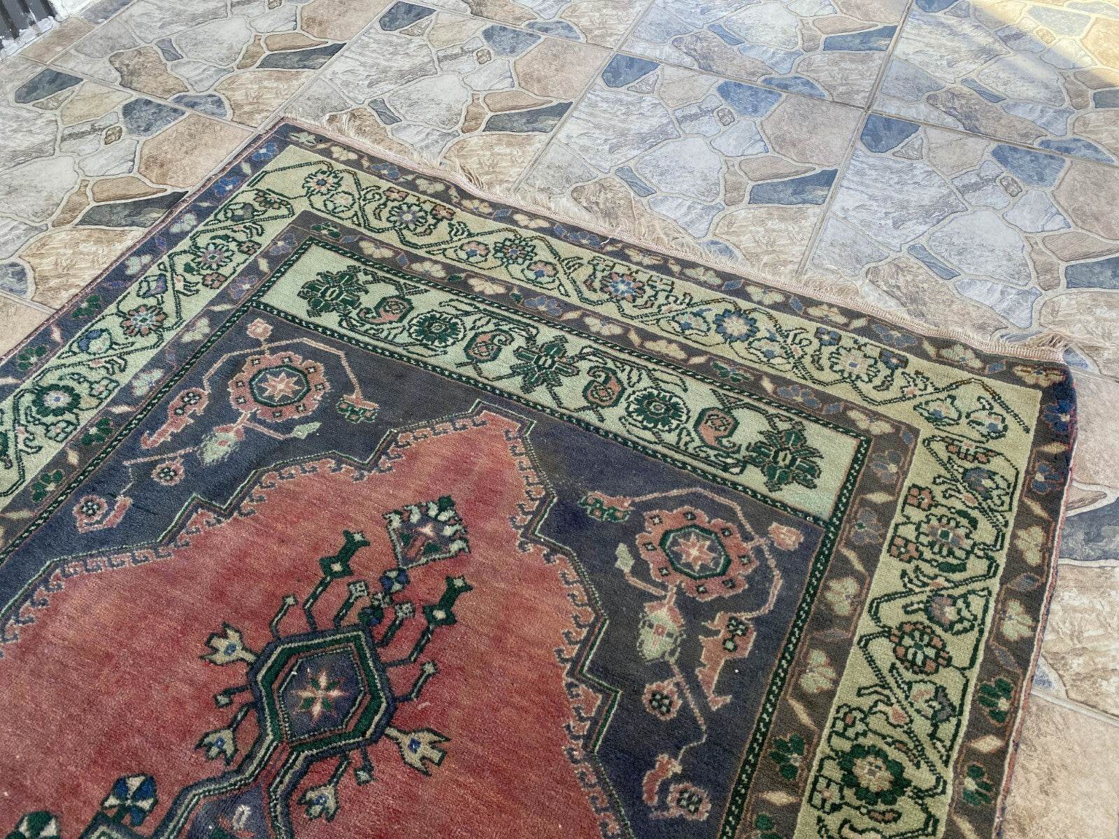 Vintage Turkish Oushak Rug | Anatolian Antique Tribal Hand-Knotted Wool 1960s