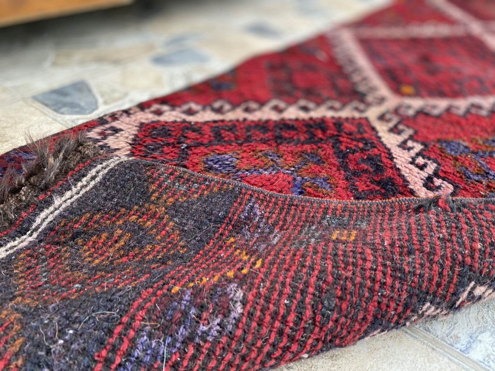 Vintage Kurdish Wool Runner, 1970s Handwoven TribalTurkish Red Rug 1'9'' x 5'6''