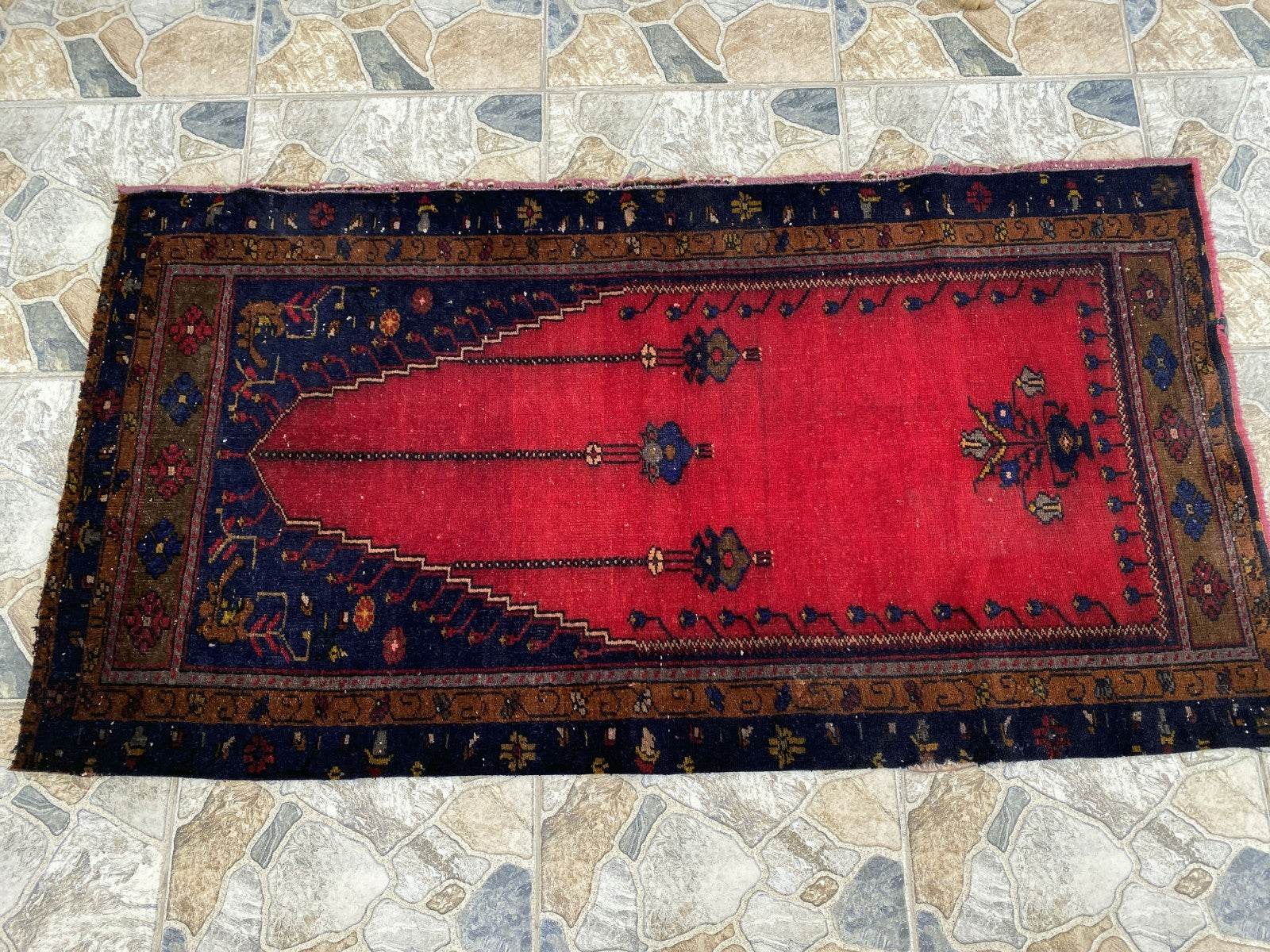 Vintage Hand-Knotted Wool Rug 2.6 x 5.2 ft Nomadic Faded Anatolian Prayer Carpet