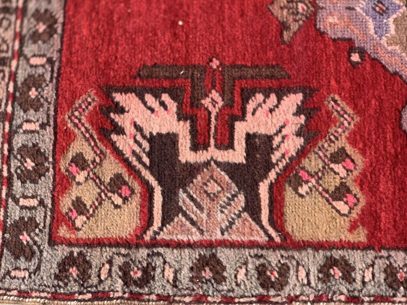 Vintage Tribal Handmade Wool Farmhouse Carpet Antique Turkish Rug 1.7 x 3.3 ft