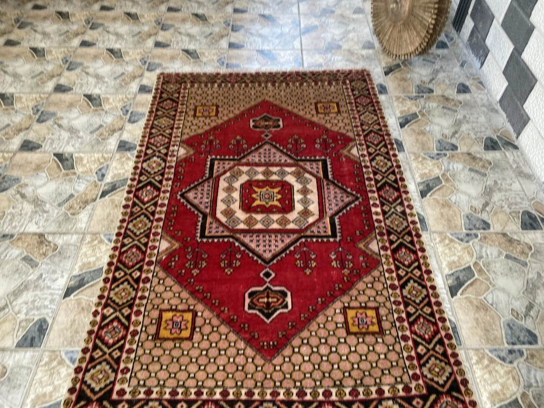 Vintage Rug | Wool Area Antique Farmhouse Anatolian Handmade Turkish Rug 4x6ft