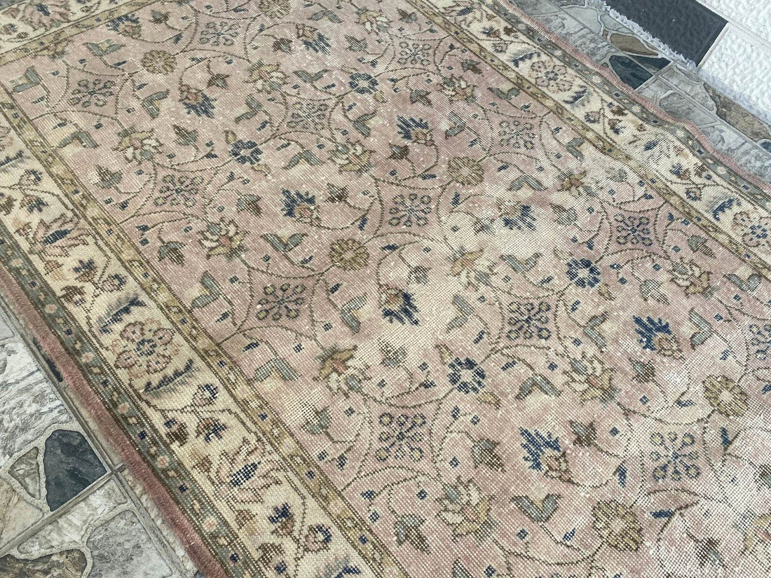 Turkish Vintage Rug | Antique Farmhouse Tribal Handmade Wool Carpet 4.1x6.9 ft