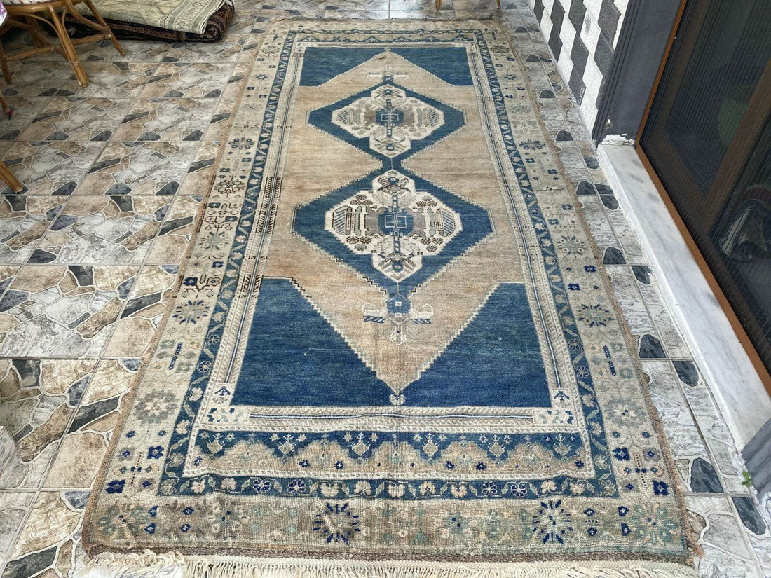 Vintage Turkish Rug | Farmhouse Handmade Wool Farmhouse Carpet Antique 5x11 ft