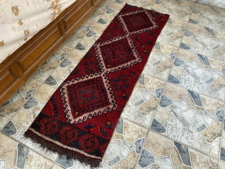 Vintage Kurdish Wool Runner, 1970s Handwoven TribalTurkish Red Rug 1'9'' x 5'6''