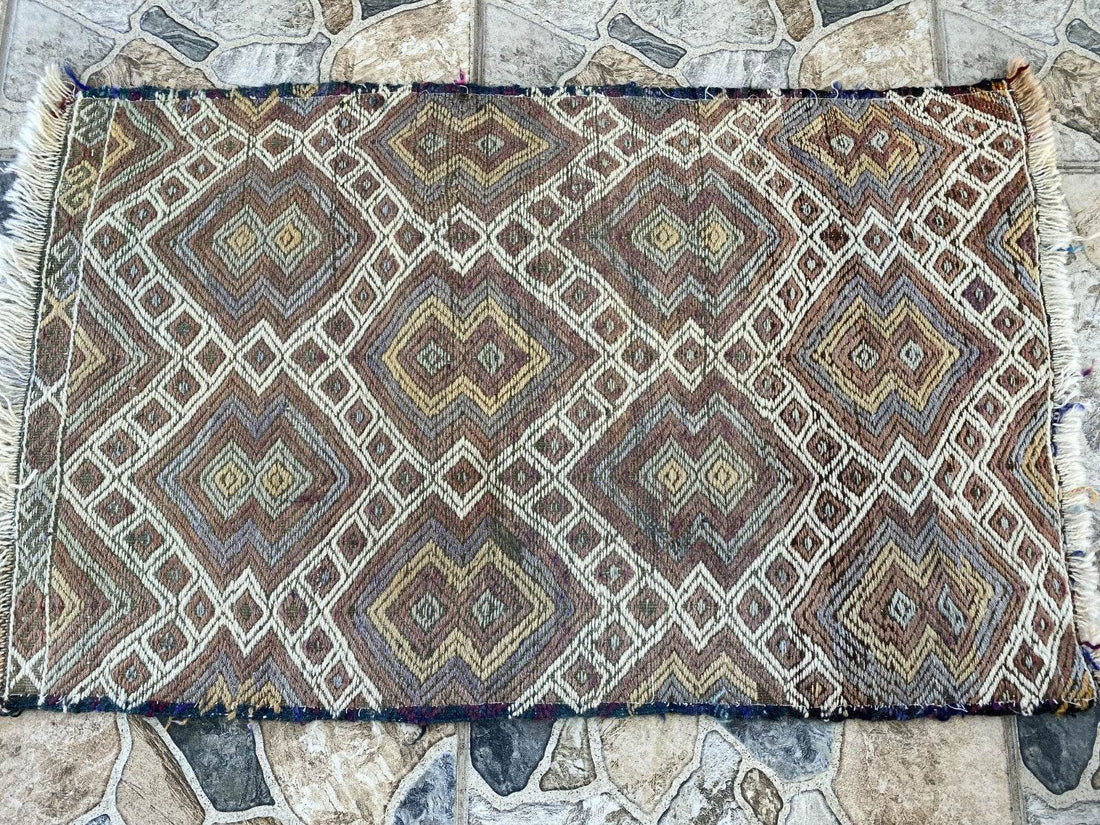 Vintage Wool Kilim Rug | Handmade Tribal Turkish Cecim, Small Farmhouse 1.9x2.9