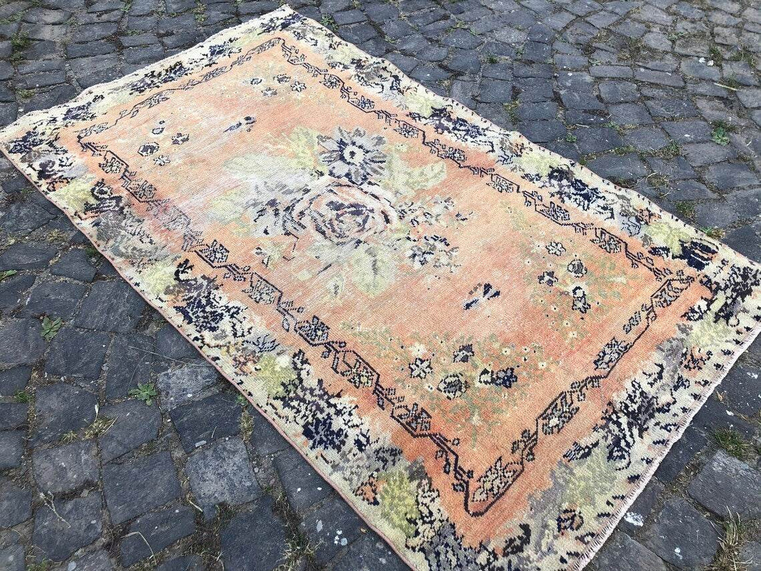 Vintage Oushak Farmhouse Rug, Handknotted Turkish Anatolian Wool Area Rug 3x5 ft