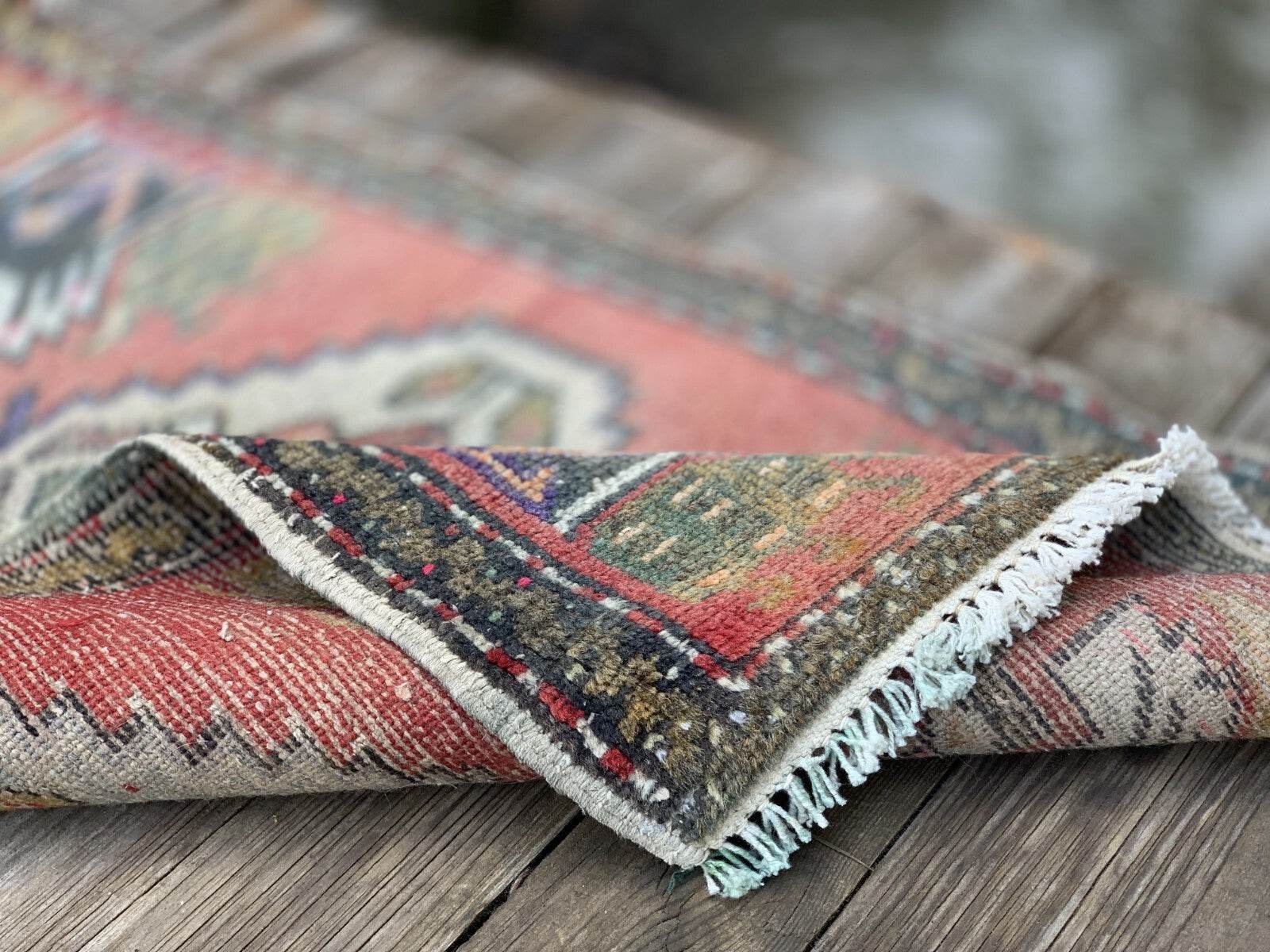 Small Vintage Turkish Rug, Oushak Wool Handmade Farmhouse Geometric 1.8 x 2.9 ft