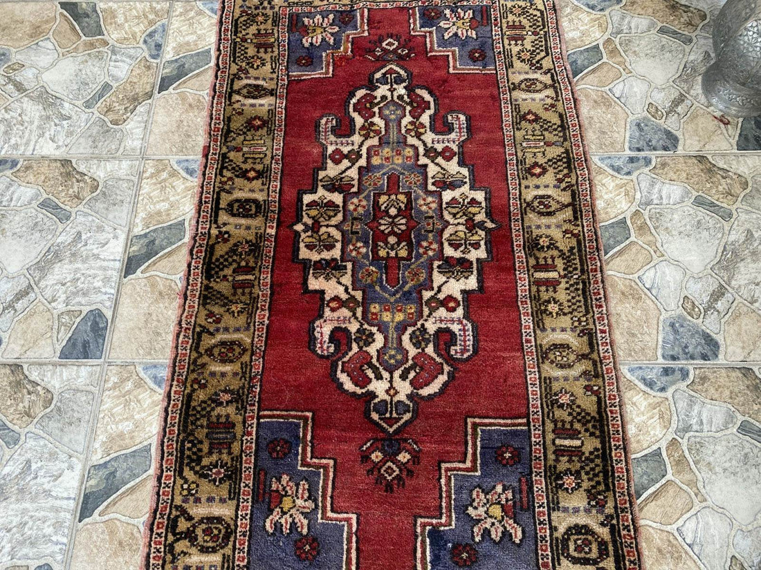 Pre 1980’s ANTIQUE ANATOLIAN FARMHOUSE RUG - GEOMETRIC TRIBAL TURKISH VINTAGE