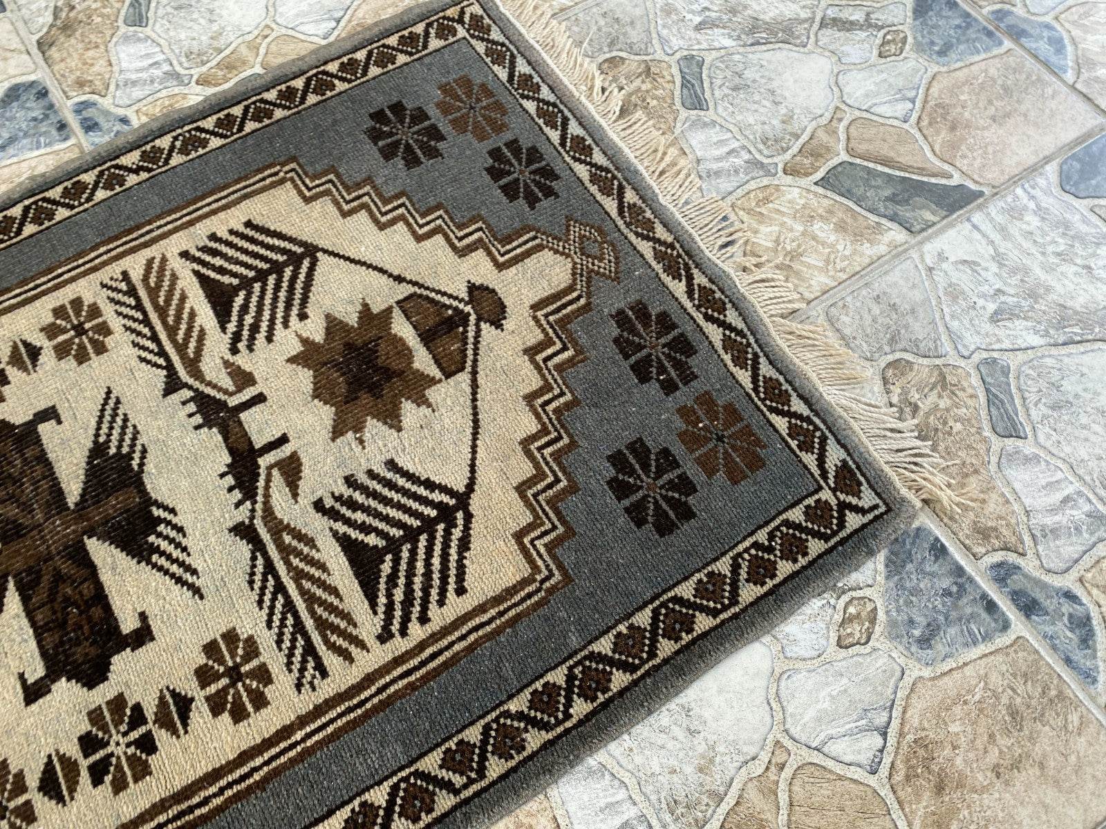 Vintage Turkish Rug | 2.5 x 3.9 ft Hand-Knotted Wool Rustic Distressed Anatolian