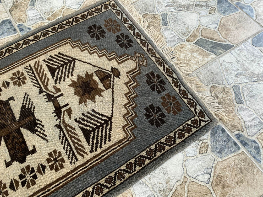 Vintage Turkish Rug | 2.5 x 3.9 ft Hand-Knotted Wool Rustic Distressed Anatolian