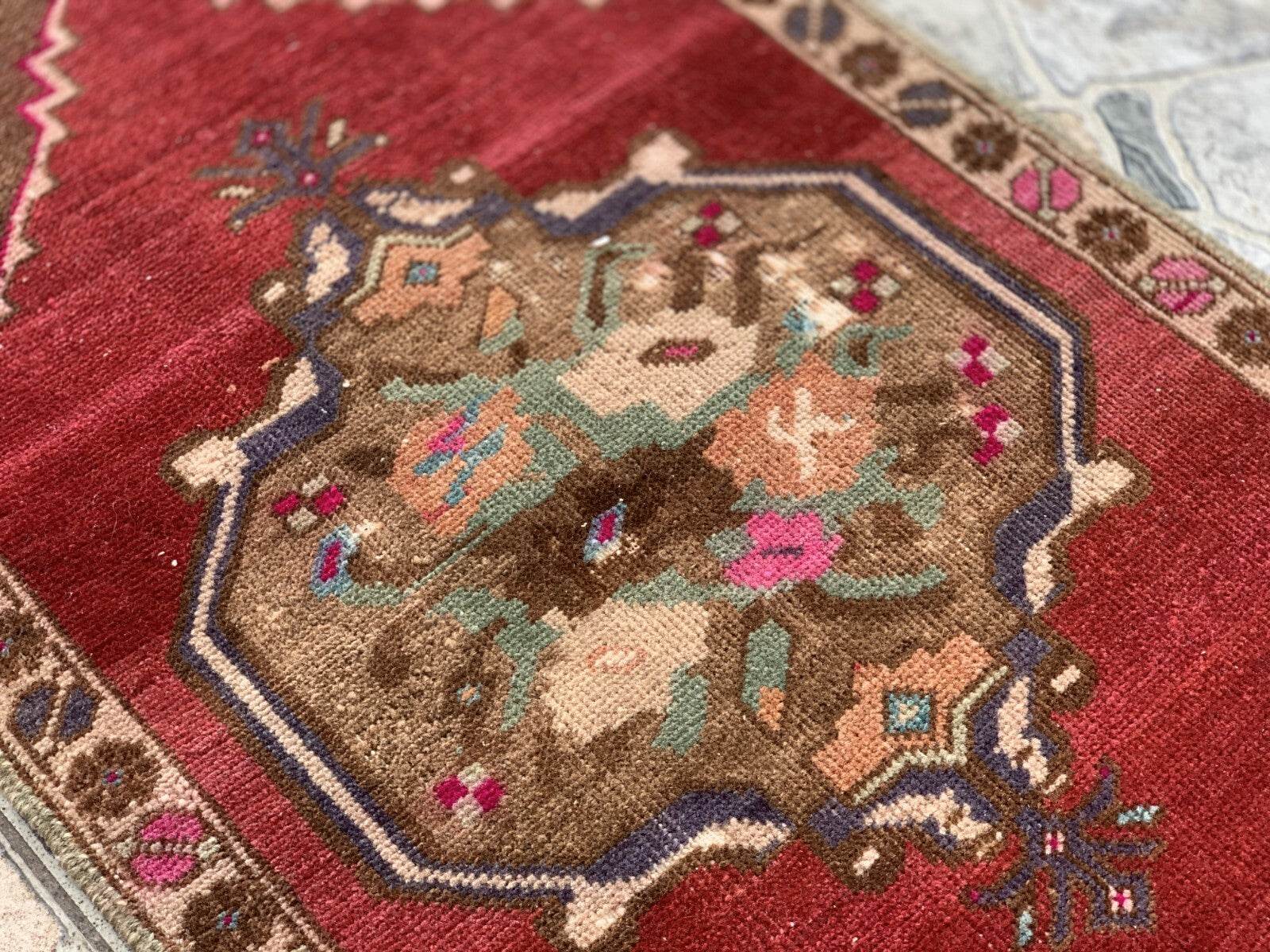 Vintage Turkish Oushak Rug, Geometric Farmhouse Antique Anatolian Rug 1.8x3.4ft