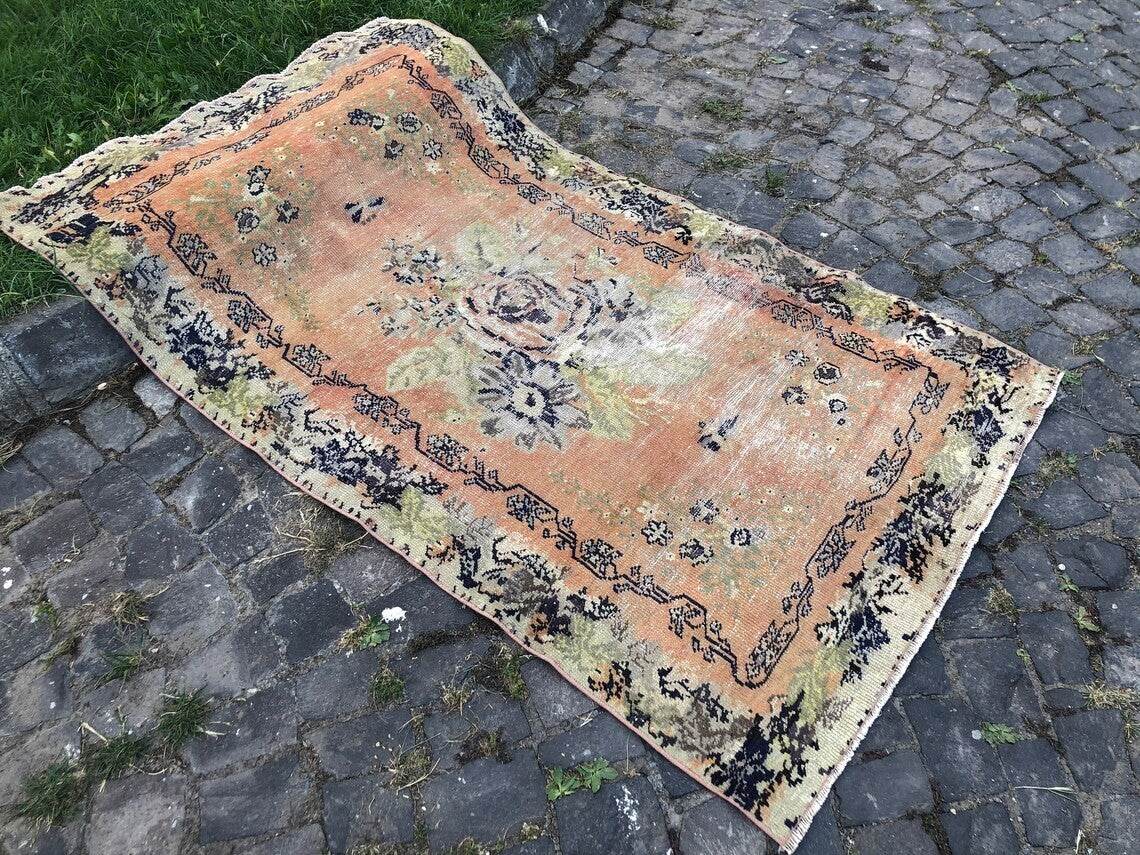 Vintage Oushak Farmhouse Rug, Handknotted Turkish Anatolian Wool Area Rug 3x5 ft